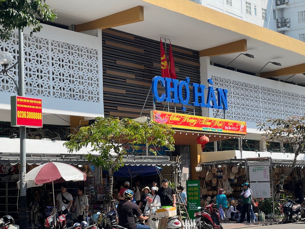 Khám phá 6 khu chợ nổi tiếng nhất Quận Hải Châu, Đà Nẵng - ảnh 1