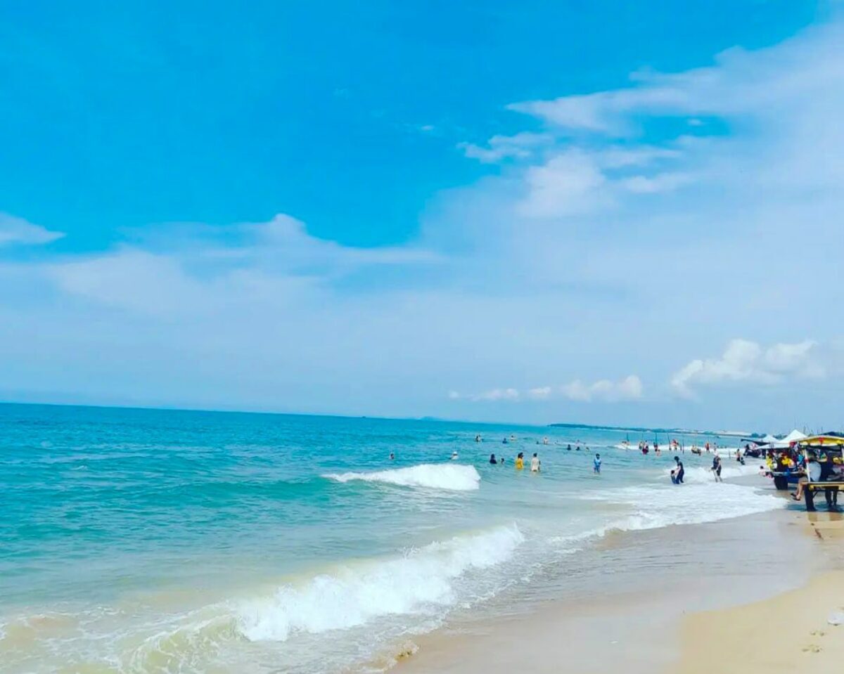 Vi vu đến Phan Thiết trốn nóng tại 5 bãi biển đẹp quên lối về dịp lễ 30/4 - ảnh 4