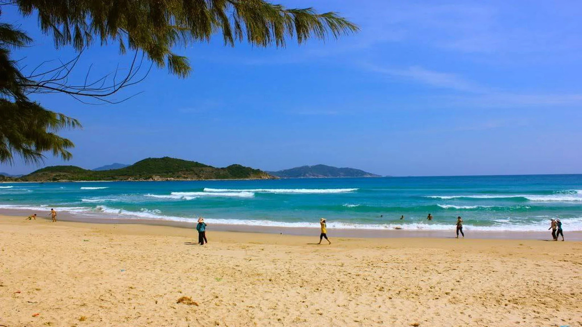 Du lịch Ninh Thuận dịp lễ 30/4: Khám phá top 5 bãi biển quyến rũ nhất - ảnh 3