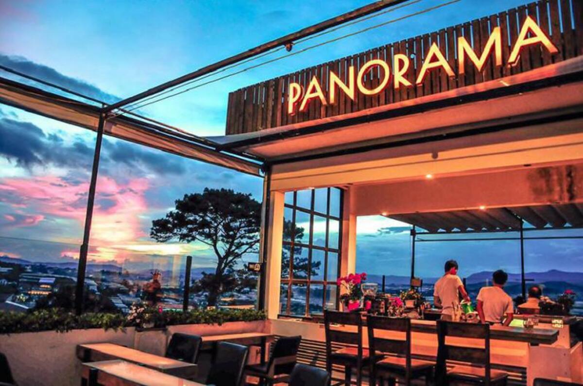 Top 5 quán cafe view đẹp nhất Đà Lạt vào ban đêm - ảnh 5
