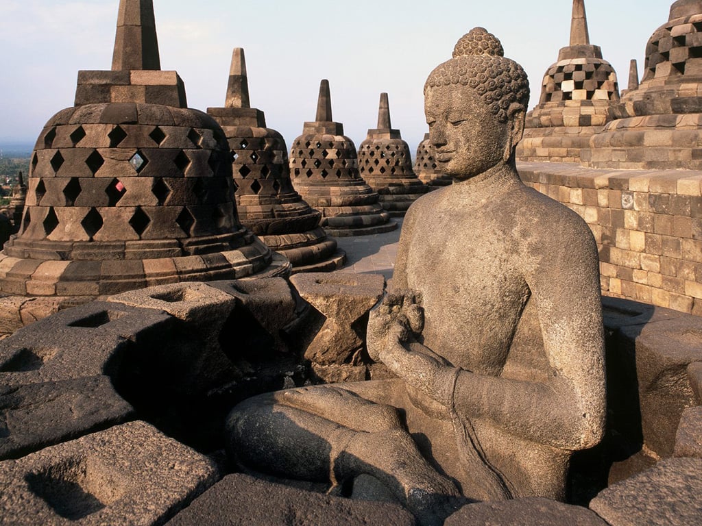 Du lịch nước ngoài hè 2025: Khám phá top 10 ngôi chùa đẹp nhất Đông Nam Á - ảnh 3
