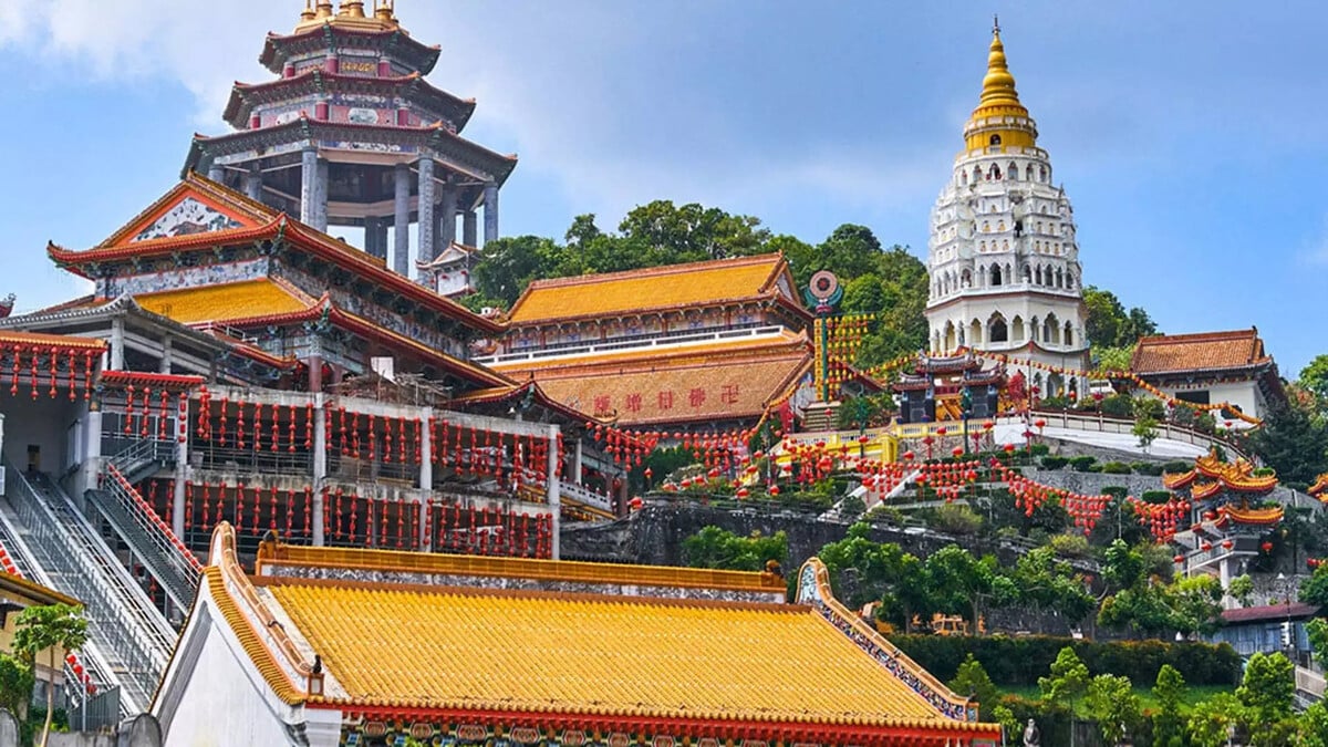 Du lịch nước ngoài hè 2025: Khám phá top 10 ngôi chùa đẹp nhất Đông Nam Á - ảnh 8