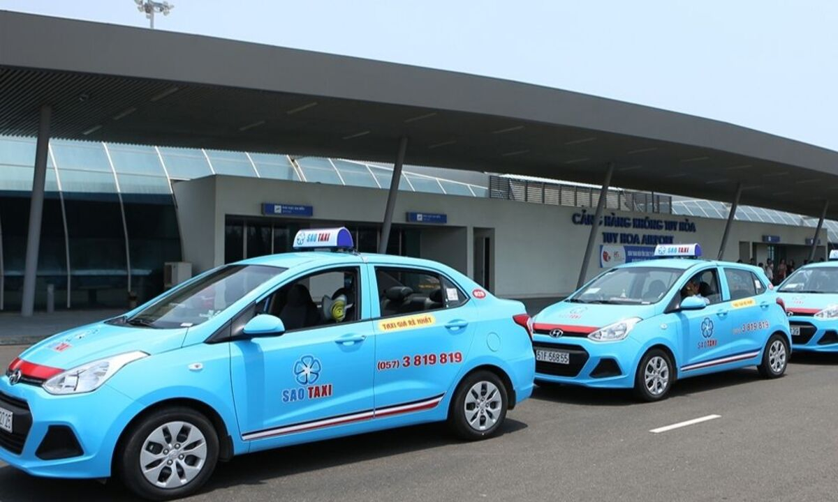 Từ sân bay Tuy Hòa về trung tâm thành phố bao nhiêu km? - ảnh 3