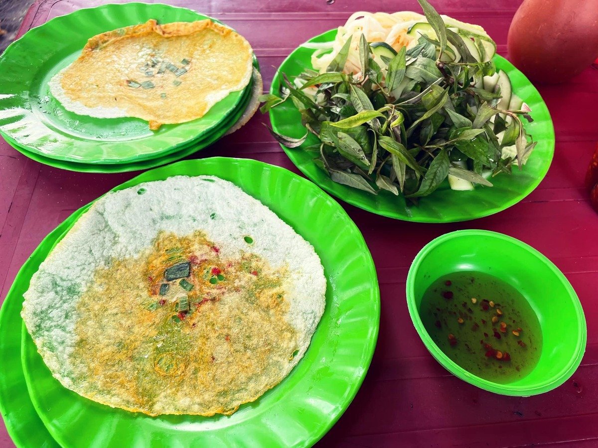 'Food tour' Huế trong 24 giờ: Lịch trình ăn sập cố đô với các món ngon từ sáng đến khuya - ảnh 6