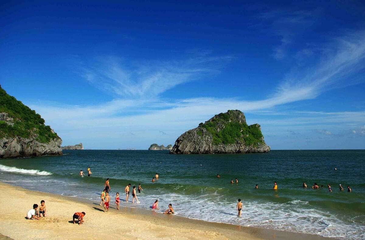 Vịnh Lan Hạ có bãi tắm không? Bãi nào đẹp nhất? - ảnh 3