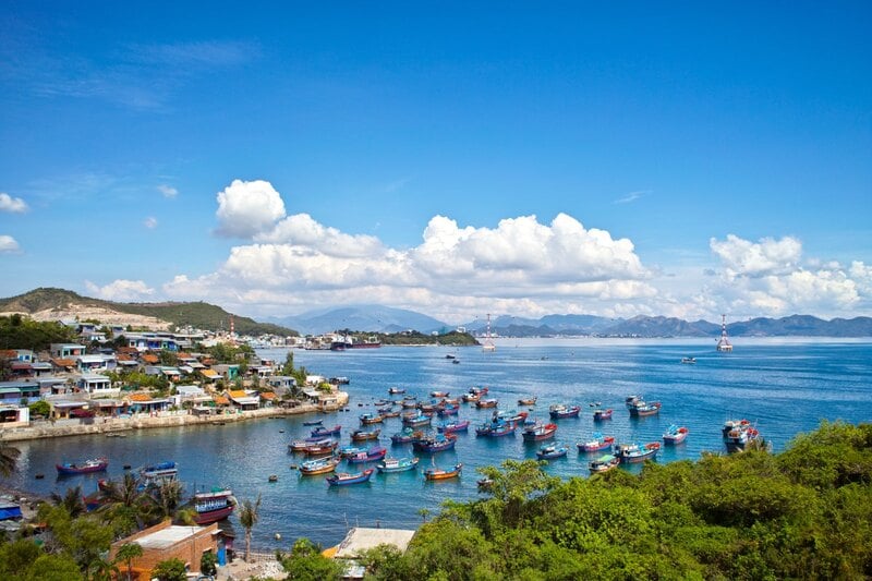 Khám phá 6 làng chài níu chân du khách tại Nha Trang - ảnh 1