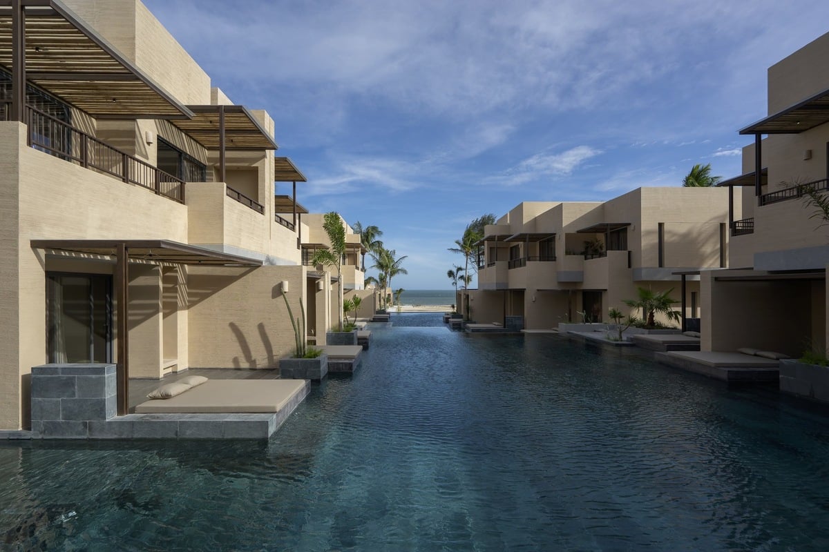Du lịch Bình Thuận hè 2025: Lưu ngay 4 resort có hồ bơi vô cực check-in siêu sang chảnh - ảnh 2