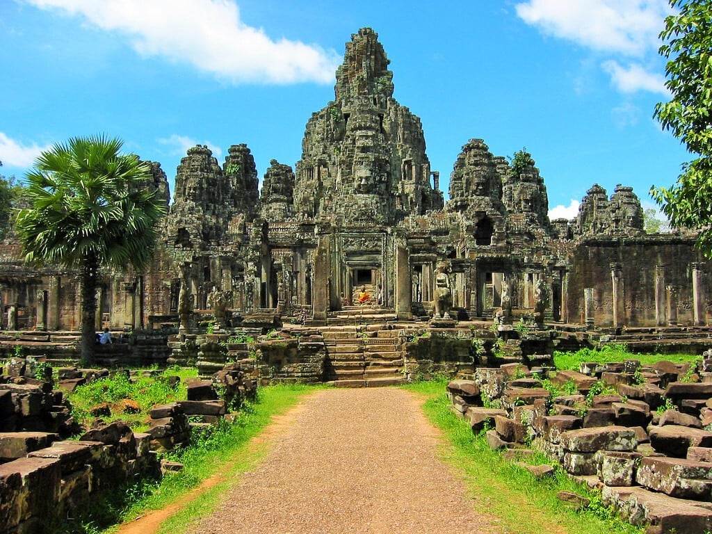 5 tour Đông Nam Á dưới 10 triệu đồng: Vi vu nước ngoài siêu tiết kiệm hè 2025 - ảnh 2