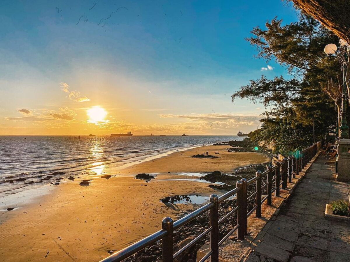 Săn lùng top 5 bãi biển đẹp mê hồn ở Vũng Tàu ít người biết đến - ảnh 2