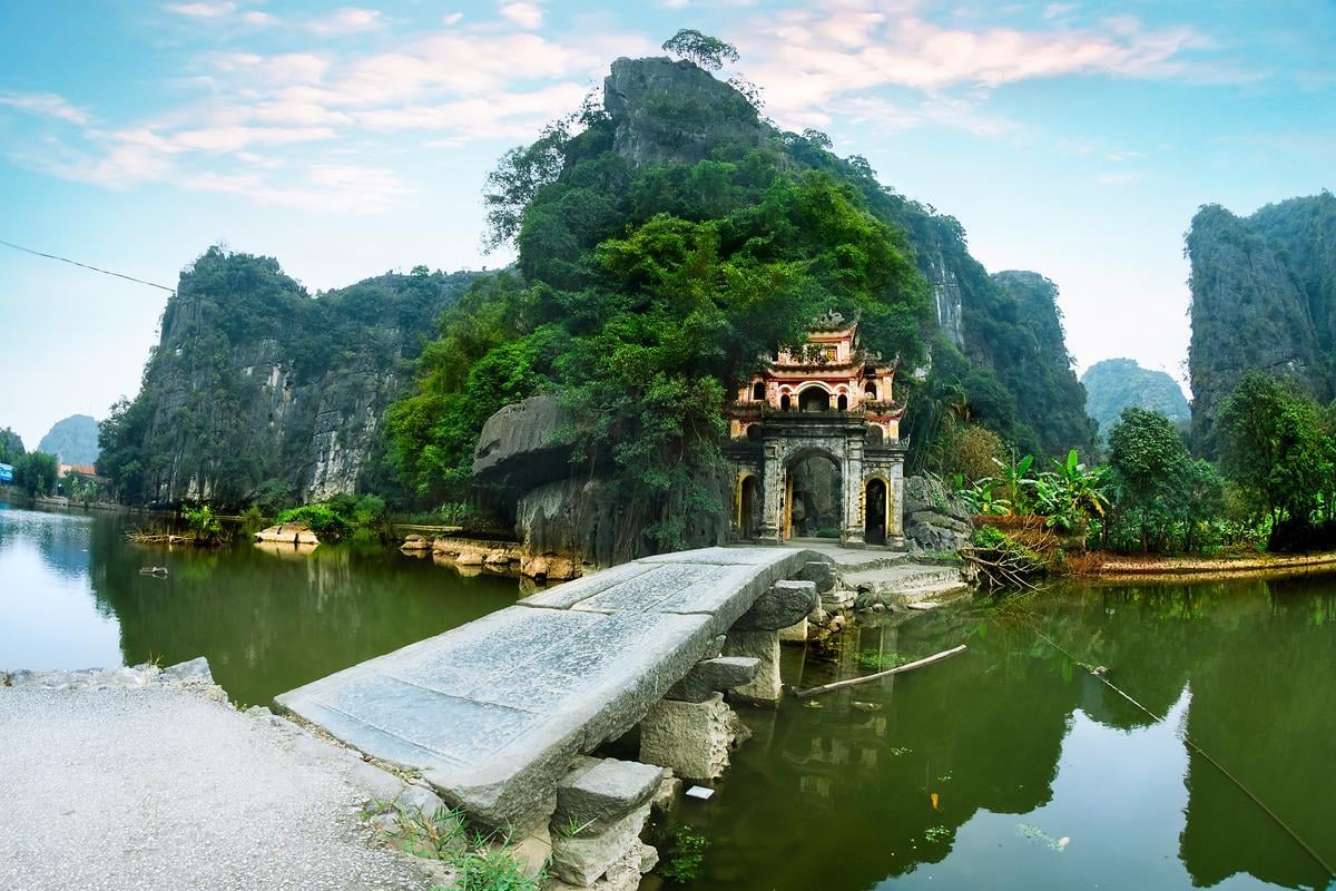 Chùa Bích Động. (Ảnh: Internet)
