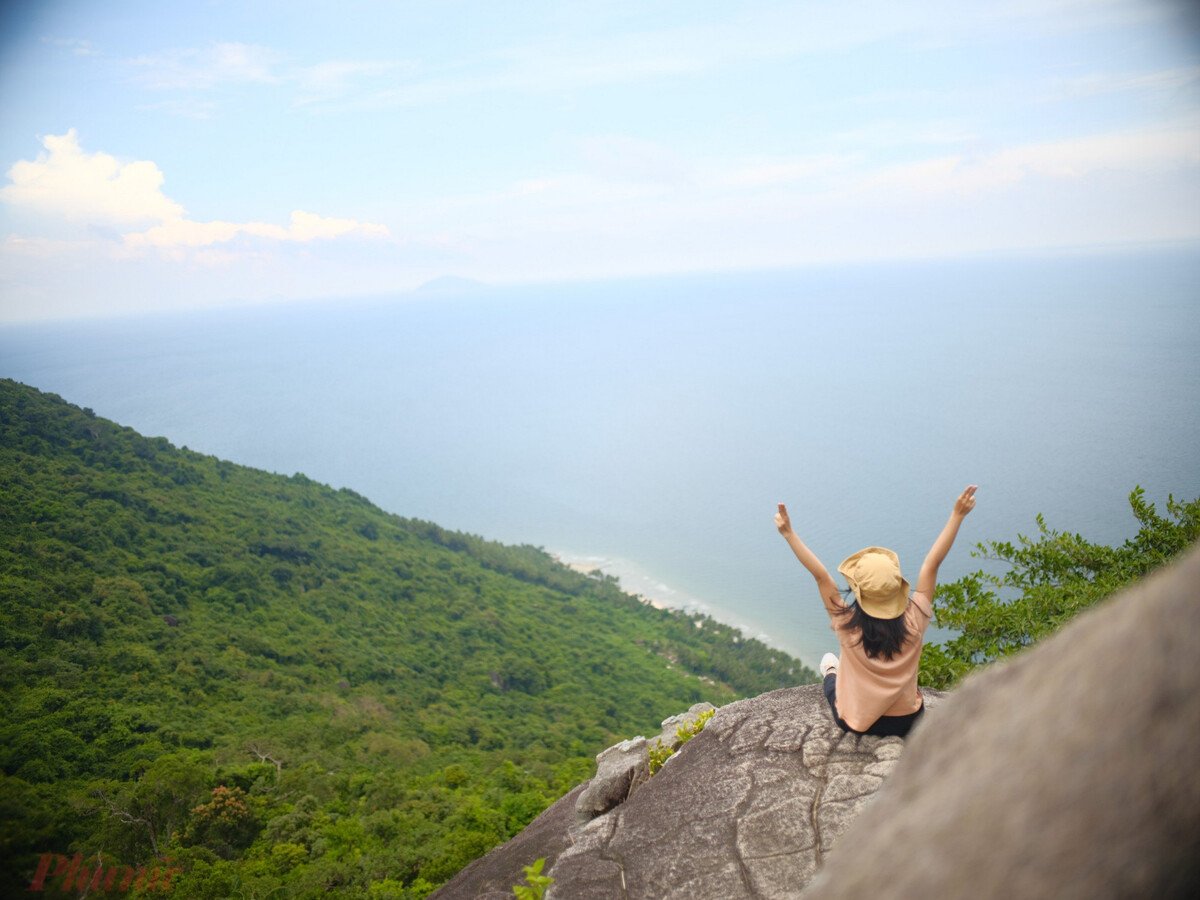 Chinh phục Đỉnh Ma Thiên Lãnh: Ngọn núi cao nhất đảo Hòn Sơn, Kiên Giang - ảnh 1