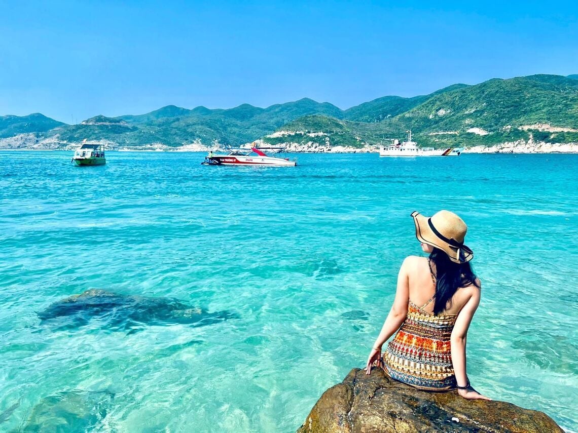 Du lịch Vĩnh Hy ở đâu? Kinh nghiệm khám phá vịnh biển đẹp nhất nhì Việt Nam siêu tiết kiệm - ảnh 7