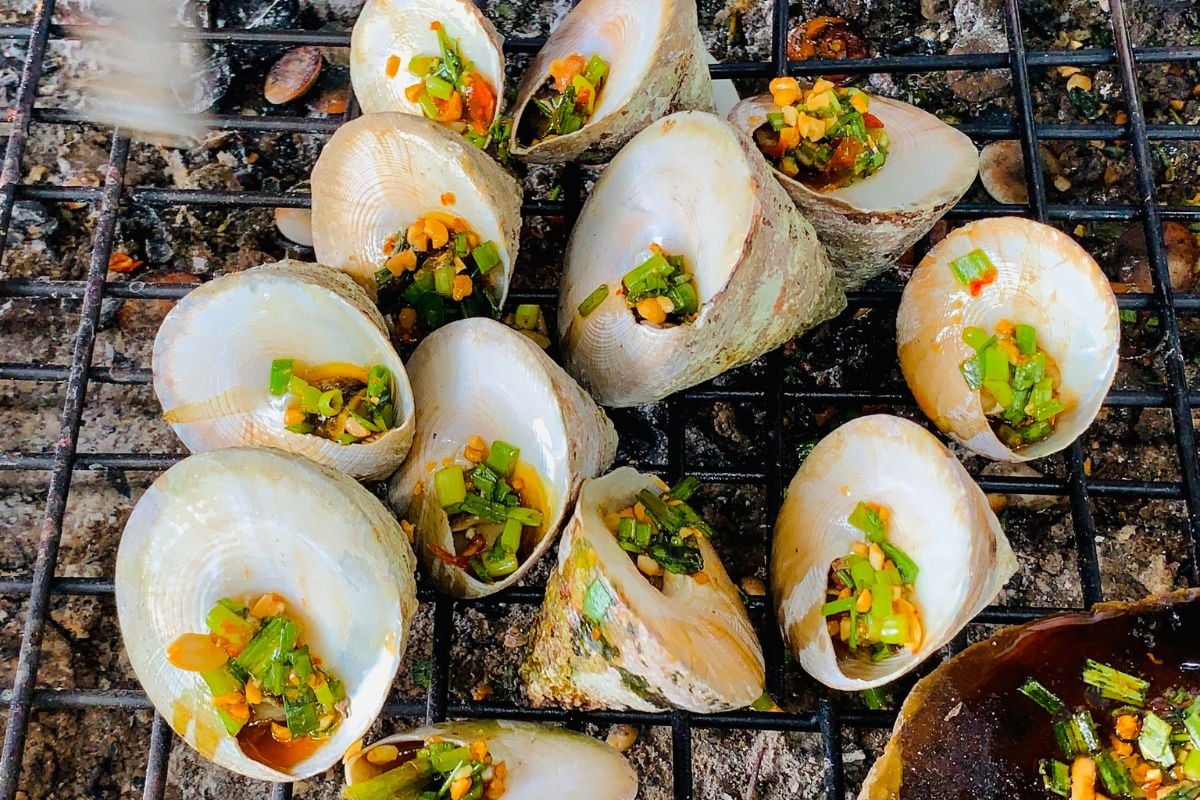 Top 8 món ăn ngon nhất định phải thử khi đến Côn Đảo - ảnh 2