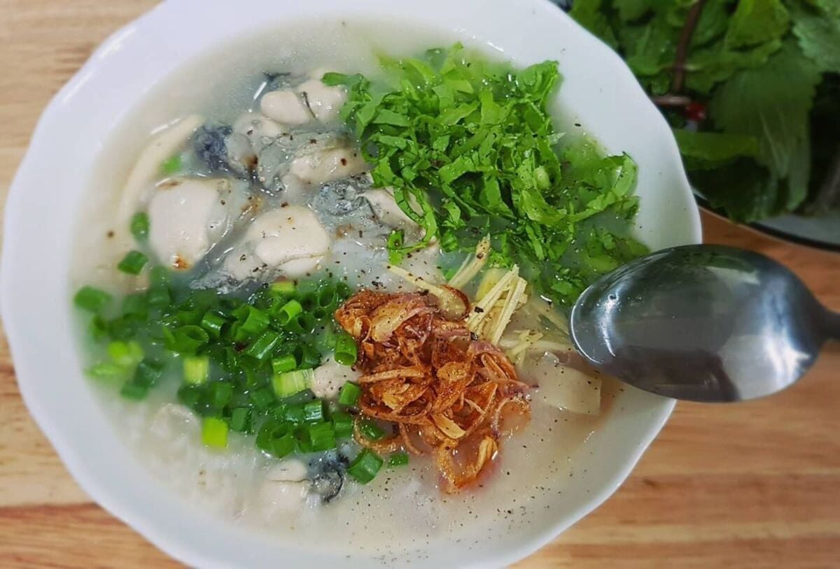 Ăn sáng ở Đồng Hới Quảng Bình: Món nào ngon? quán nào đáng thử? - ảnh 4