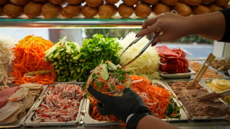 Bánh mì Việt Nam “gây nghiện” khắp nước Úc – Món ăn đường phố làm nên hiện tượng toàn quốc - ảnh 2