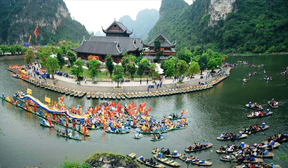 Những địa điểm du lịch quanh Hà Nội 200km không nên bỏ lỡ dịp du lịch hè 2025 - ảnh 1