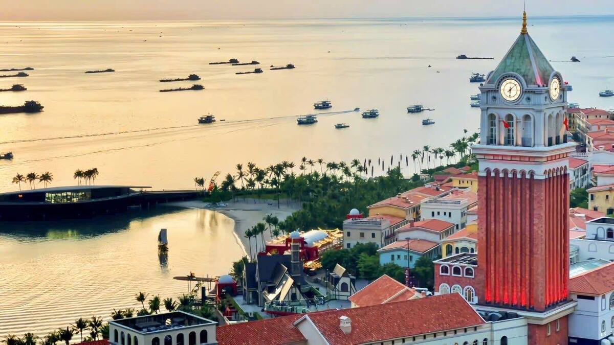 Vẻ đẹp tuyệt đối điện ảnh của Thị trấn Hoàng Hôn tại đảo ngọc Phú Quốc - ảnh 4