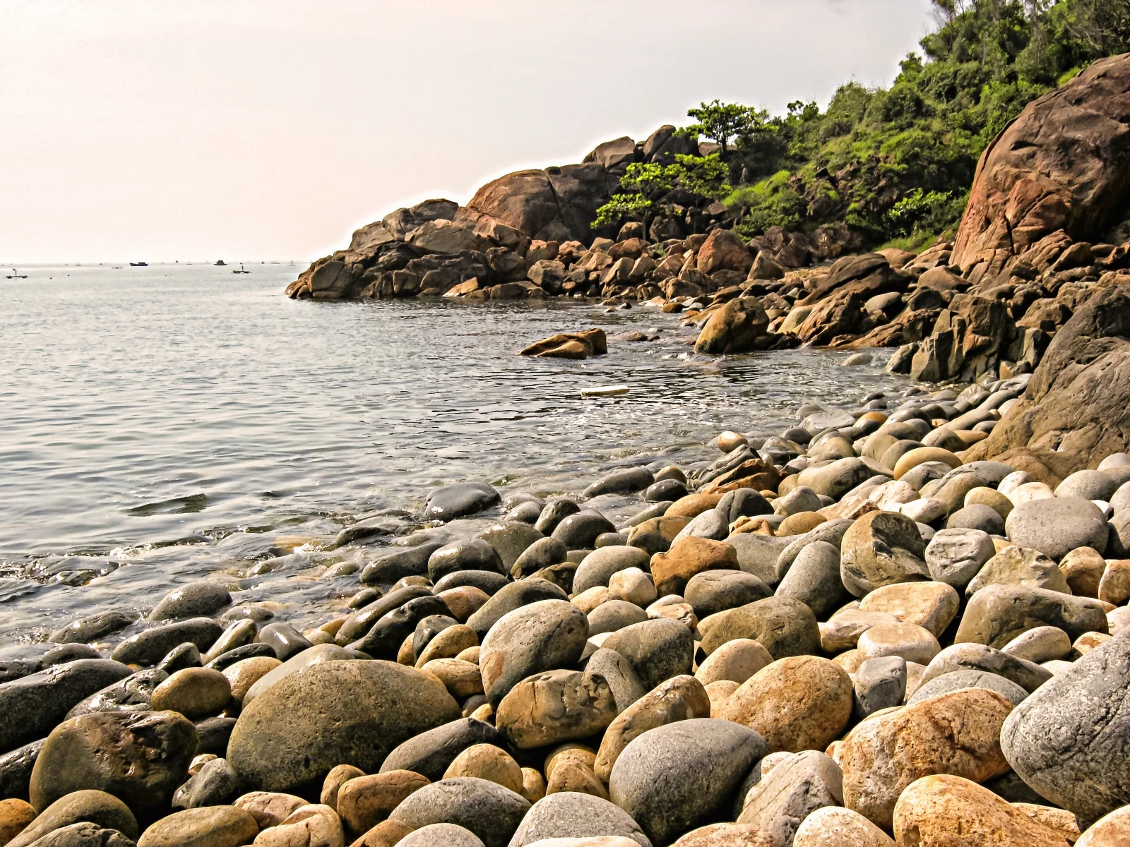 Từ sân bay Cam Ranh đi đảo Bình Hưng bao nhiêu km? - ảnh 3