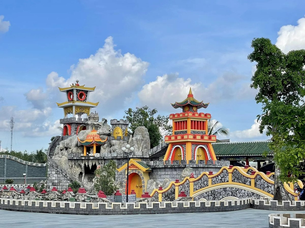 Chùa La Hán - Điểm đến tâm linh độc đáo tại Sóc Trăng - ảnh 1
