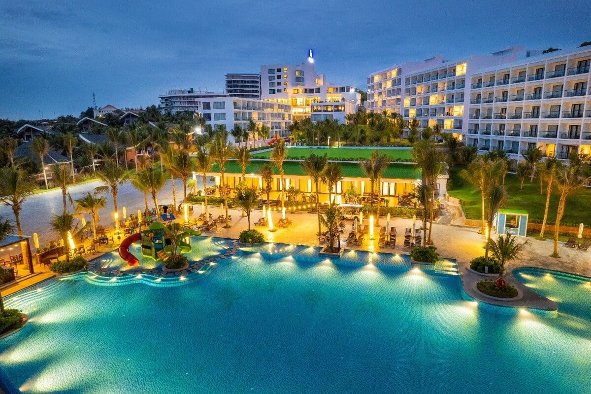 Review 5 khách sạn 5 sao sang trọng bậc nhất Phan Thiết khi du lịch hè 2025 - ảnh 5