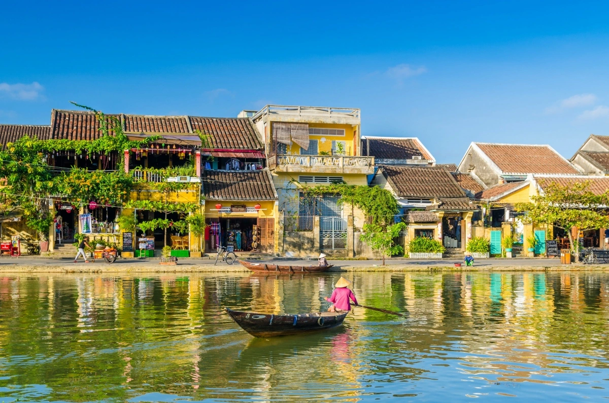 Việt Nam dẫn đầu châu Á về hút khách du lịch quốc tế - ảnh 1