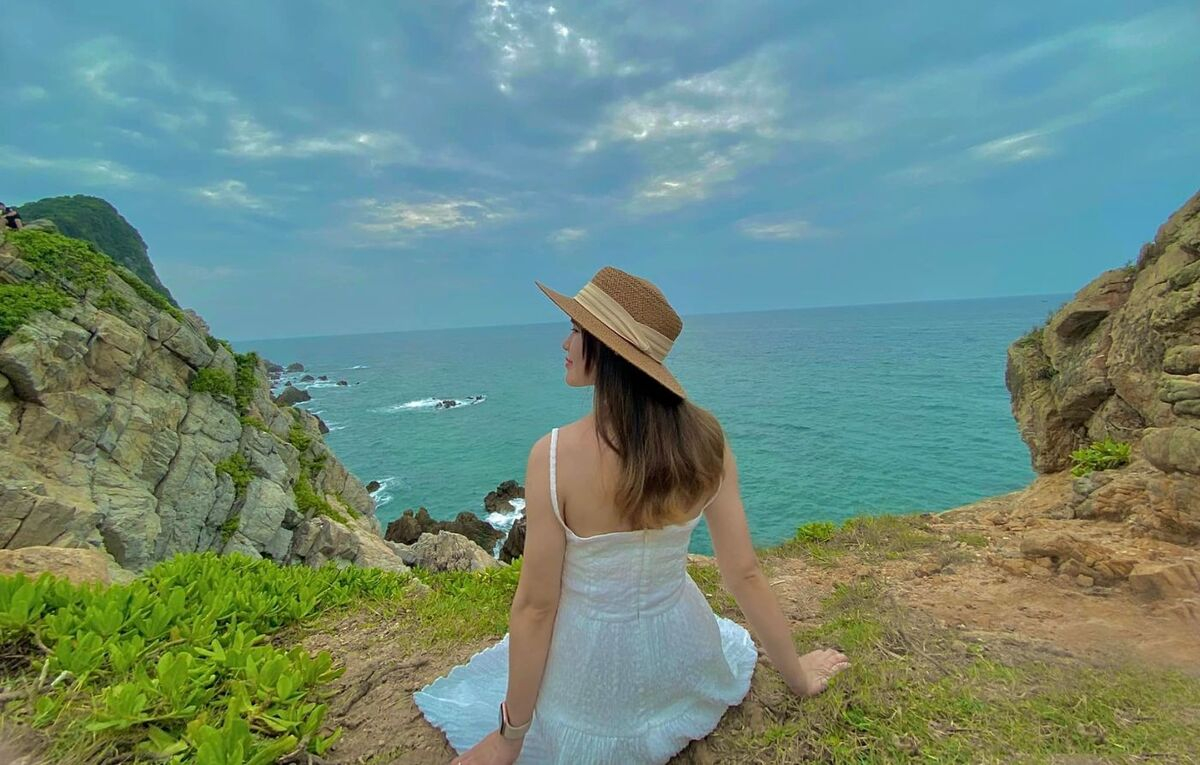 Eo Gió Quan Lạn: Toạ độ ngắm cảnh nhất định phải check-in khi tới hòn đảo hoang sơ Quảng Ninh - ảnh 2
