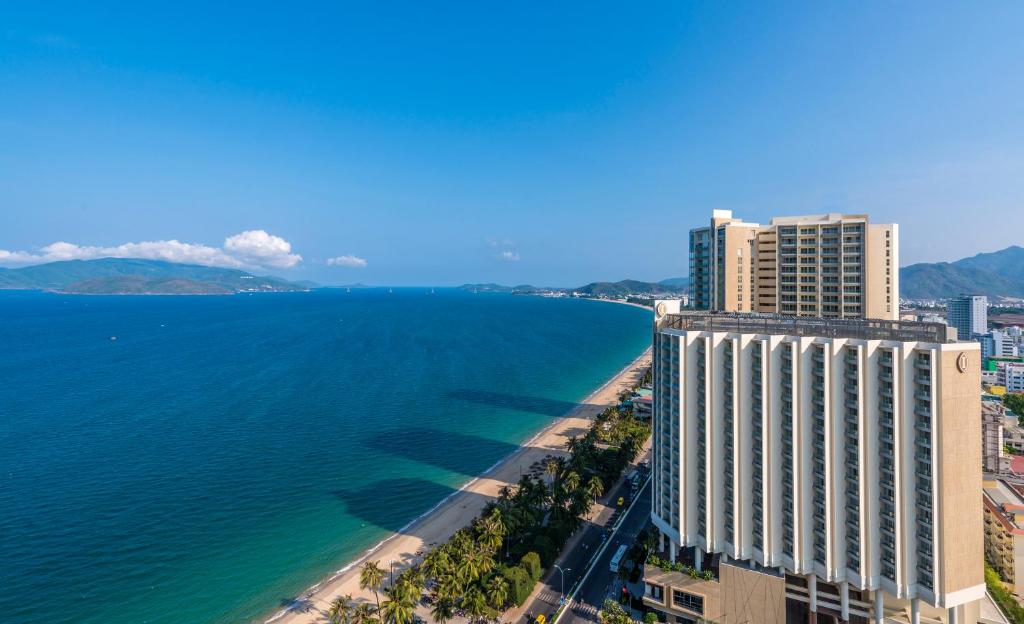 Gợi ý 7 điểm lưu trú 5 sao đẳng cấp giữa lòng thành phố biển Nha Trang - ảnh 7
