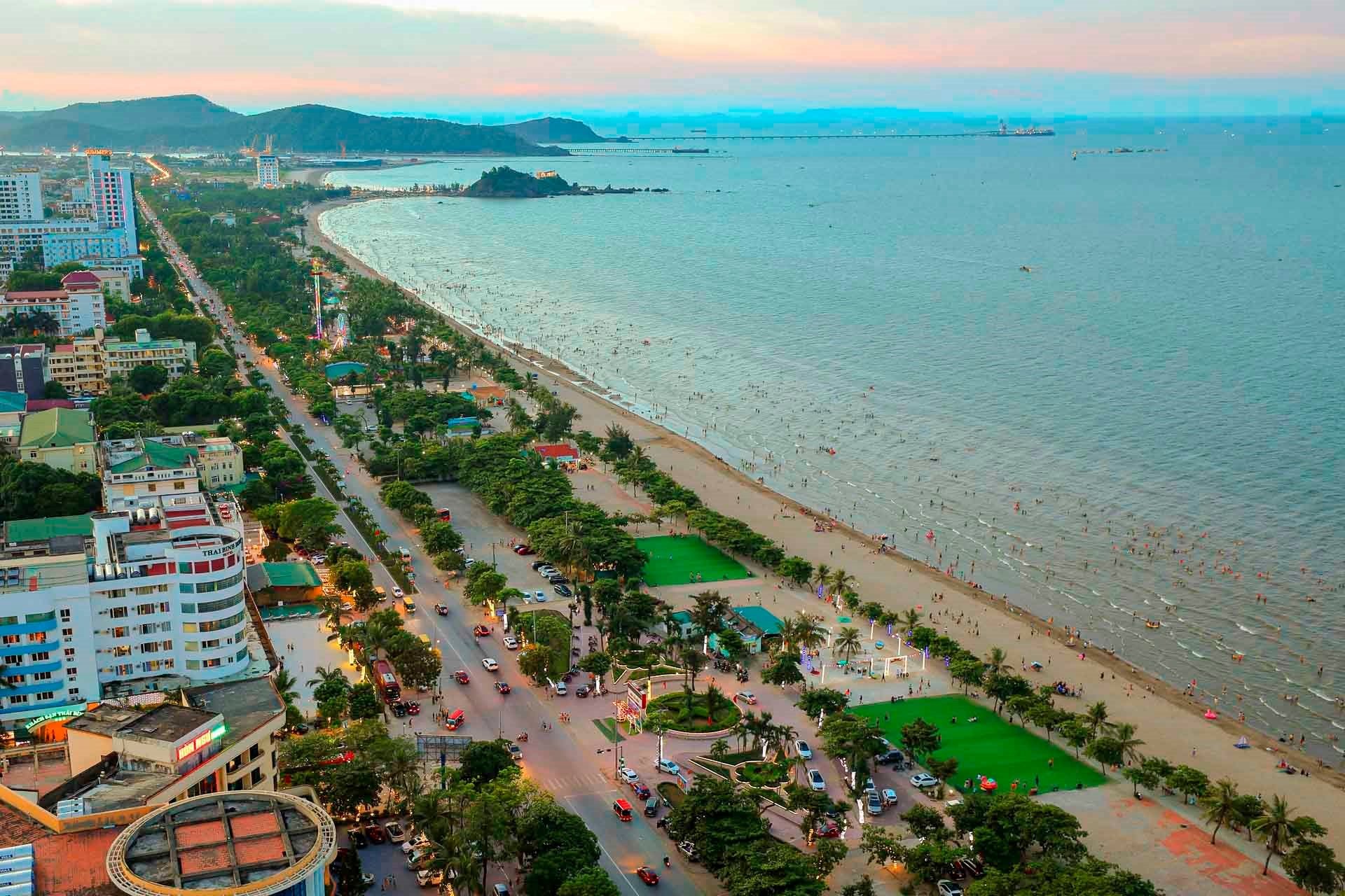 Trung tâm thành phố Vinh cách biển Cửa Lò bao nhiêu km? - ảnh 2