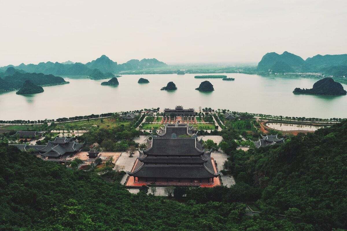 Chùa Tam Chúc. (Ảnh: Tuyên Parafu/ Check in Vietnam)