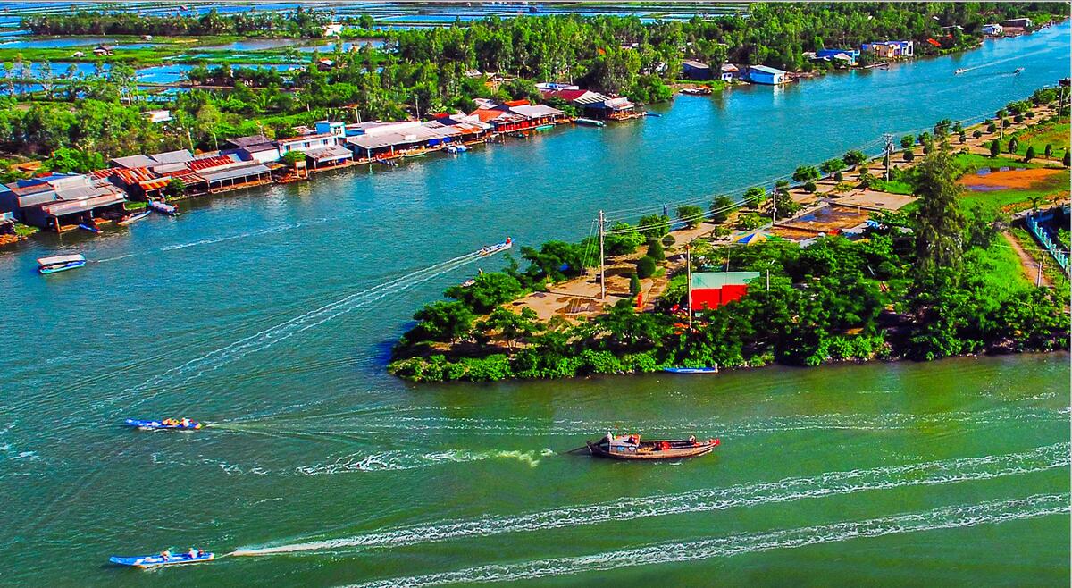 Du lịch biển miền Nam: 5 tỉnh thành đẹp nhất nên đi - ảnh 3
