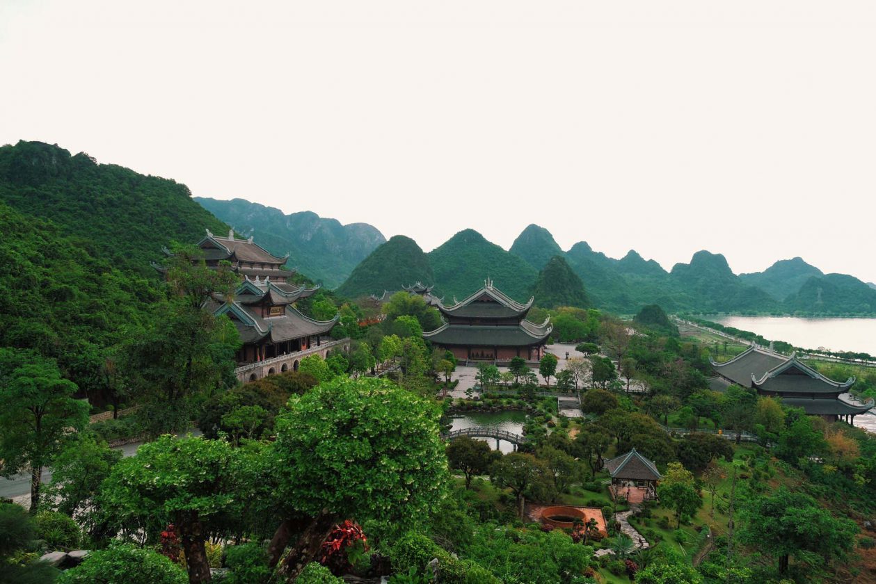 Ngôi chùa lớn nhất Thế Giới (Ảnh: Tuyên Parafu)