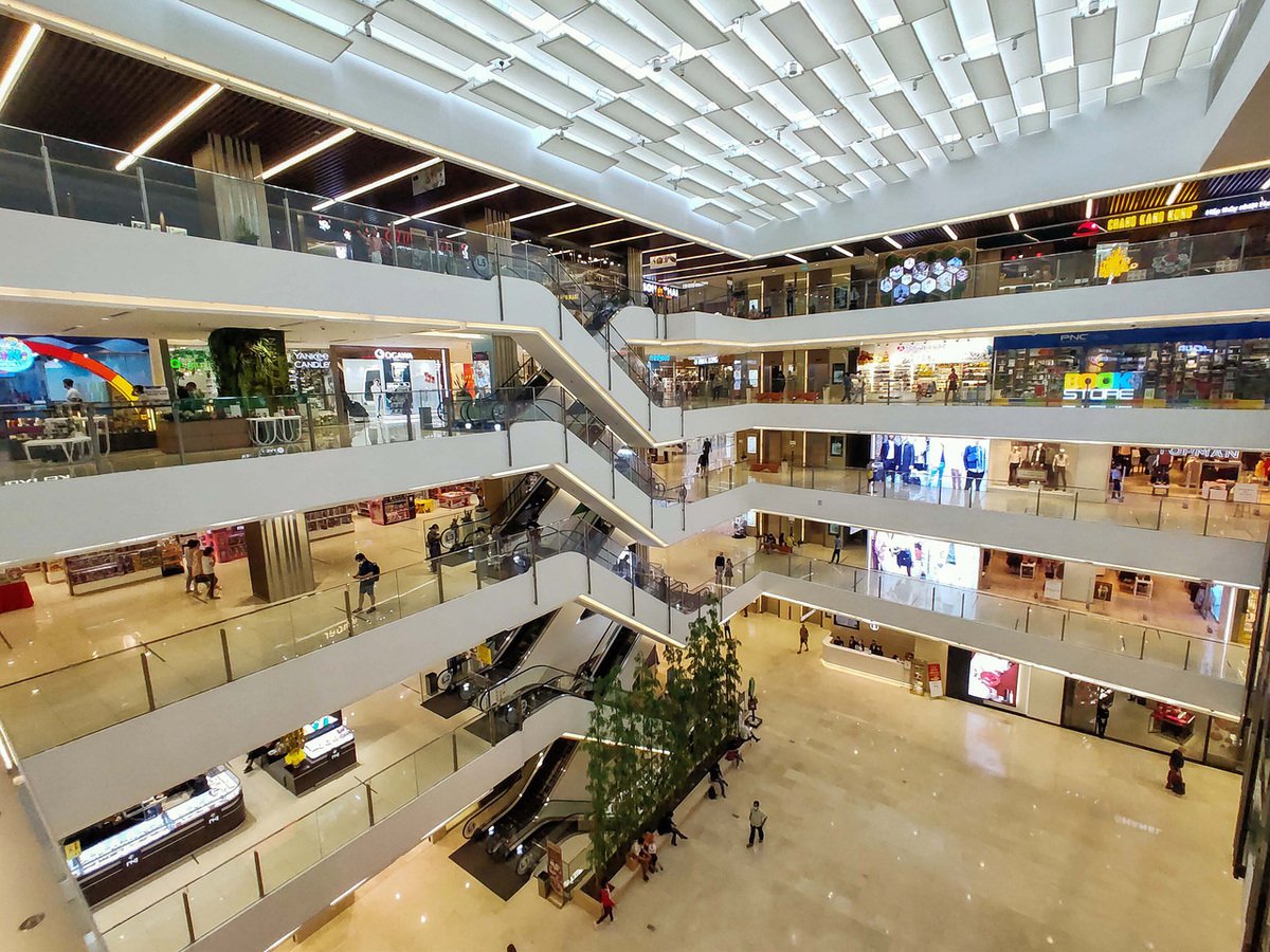 Trung tâm thương mại Takashimaya: Thiên đường ăn chơi, mua sắm hàng đầu Quận 1 TP.HCM - ảnh 1
