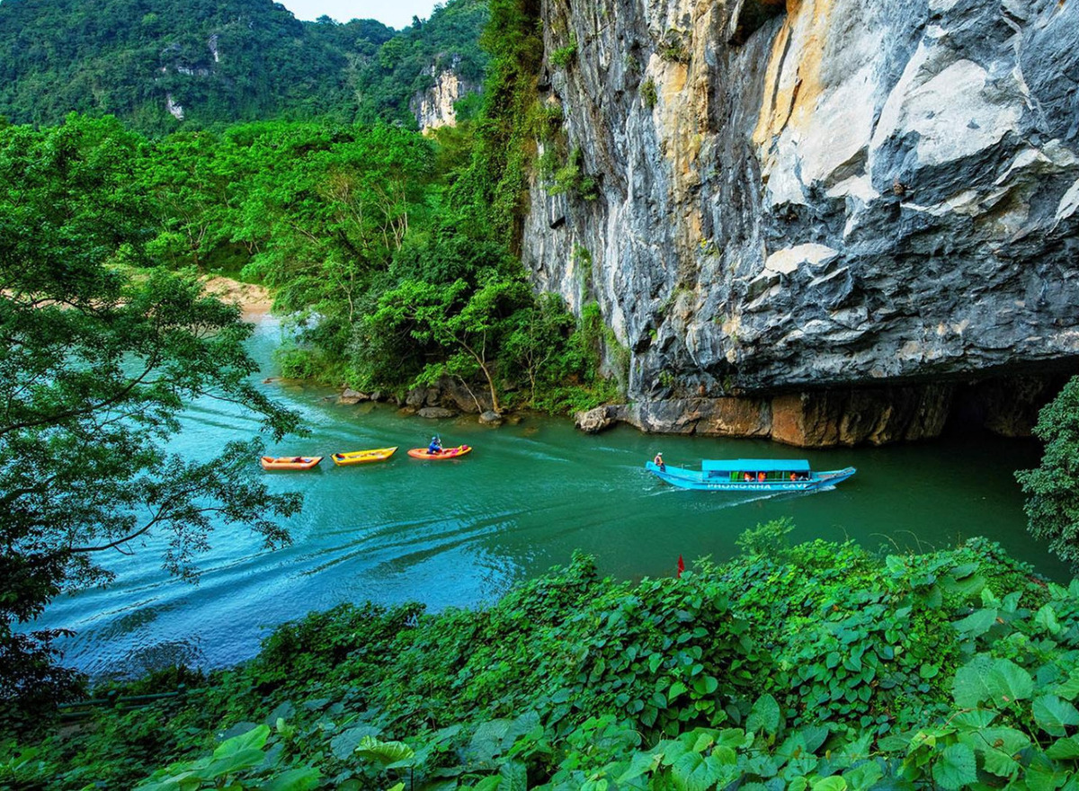 Động Phong Nha (Nguồn: Internet)