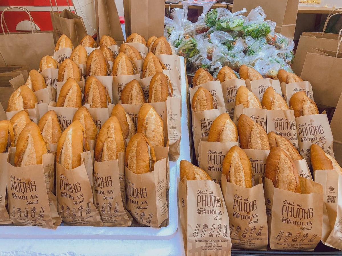 Bánh Mì Phượng (Ảnh: Lee Ann)