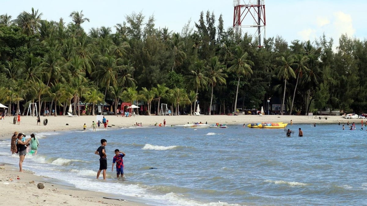 Top 4 bãi biển gần Sóc Trăng nên đi dịp hè 2025 - ảnh 3