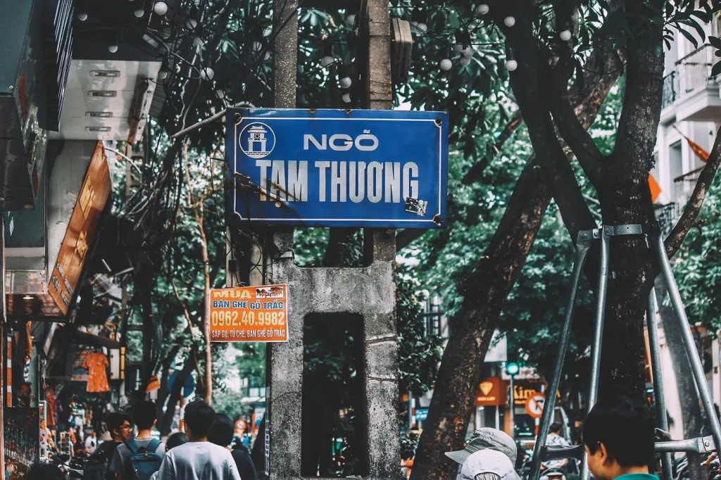 Những con đường lãng mạn nhất Hà Nội: 5 “lối nhỏ” không phải ai cũng biết - ảnh 3