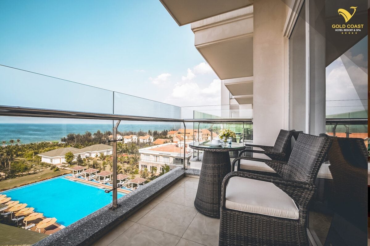 View biển tuyệt đẹp tại Gold Coast Resort ( Ảnh: Gold Coast Hotel Resort & Spa)