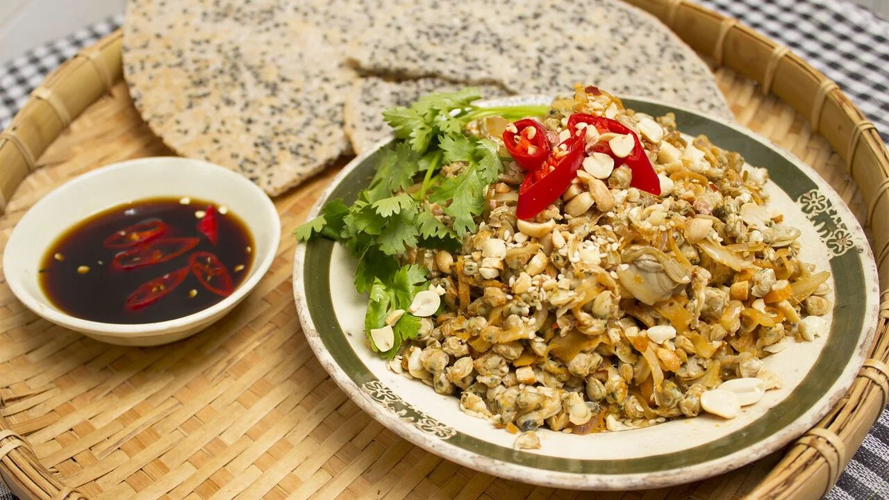 Bánh đa xúc hến (Ảnh: Internet)