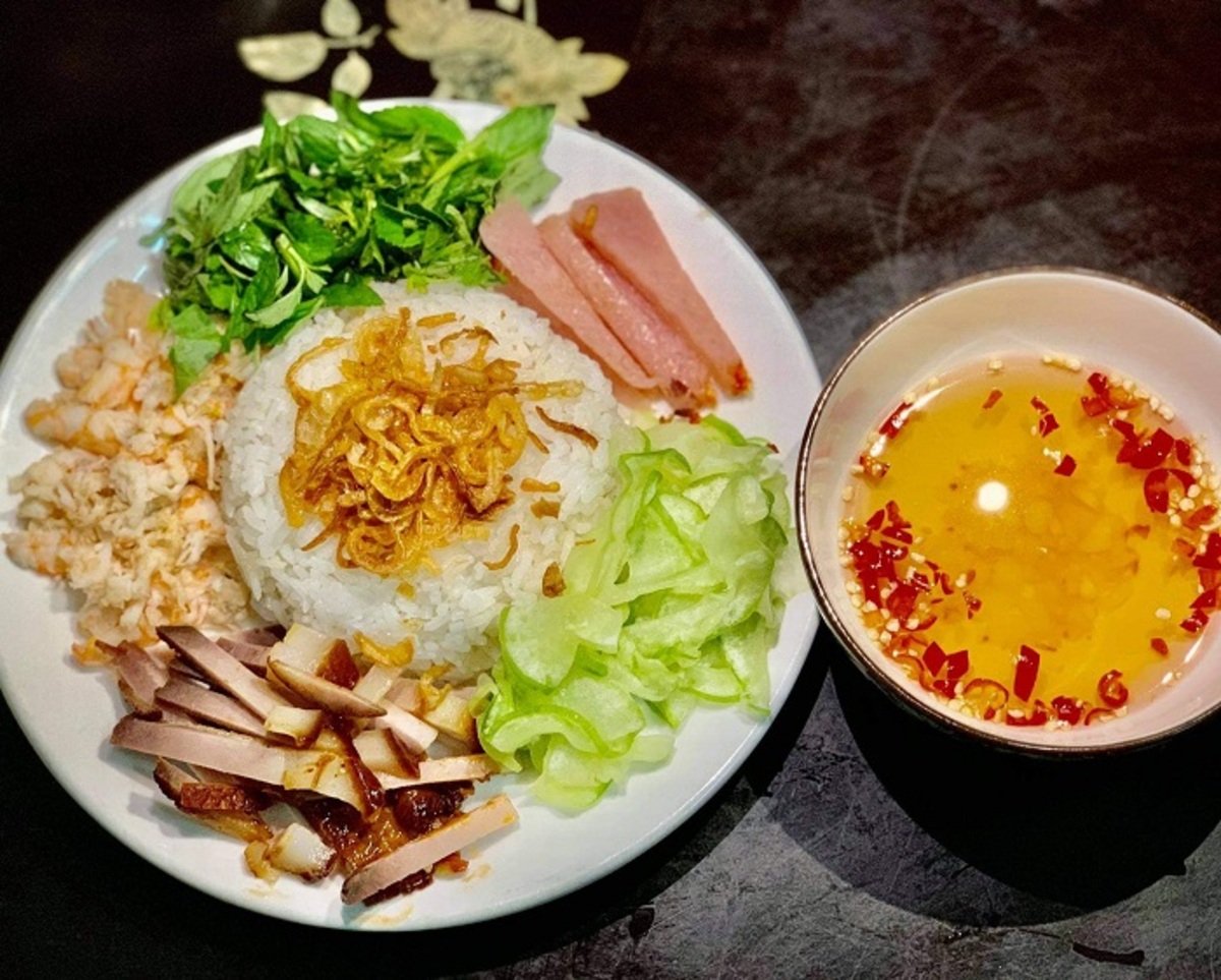 Giai thoại huyền bí phía sau tên gọi “cơm âm phủ” xứ Huế