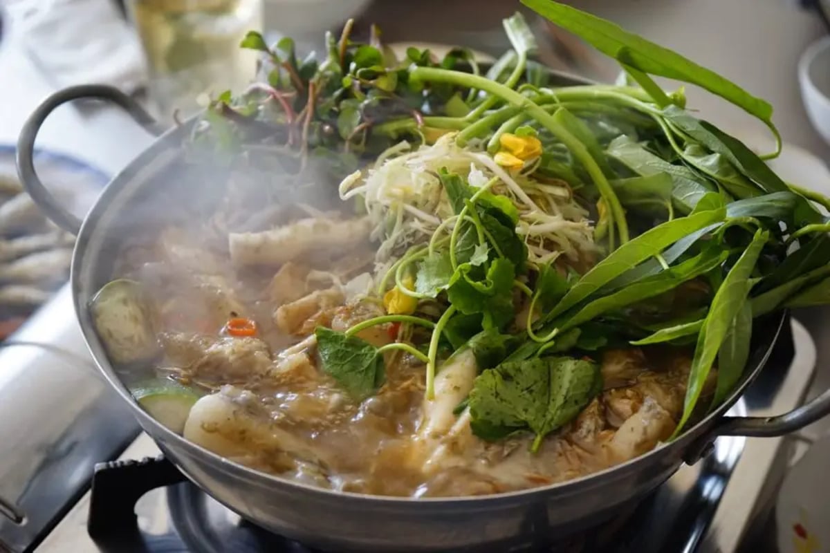 Lẩu mắm Long Xuyên