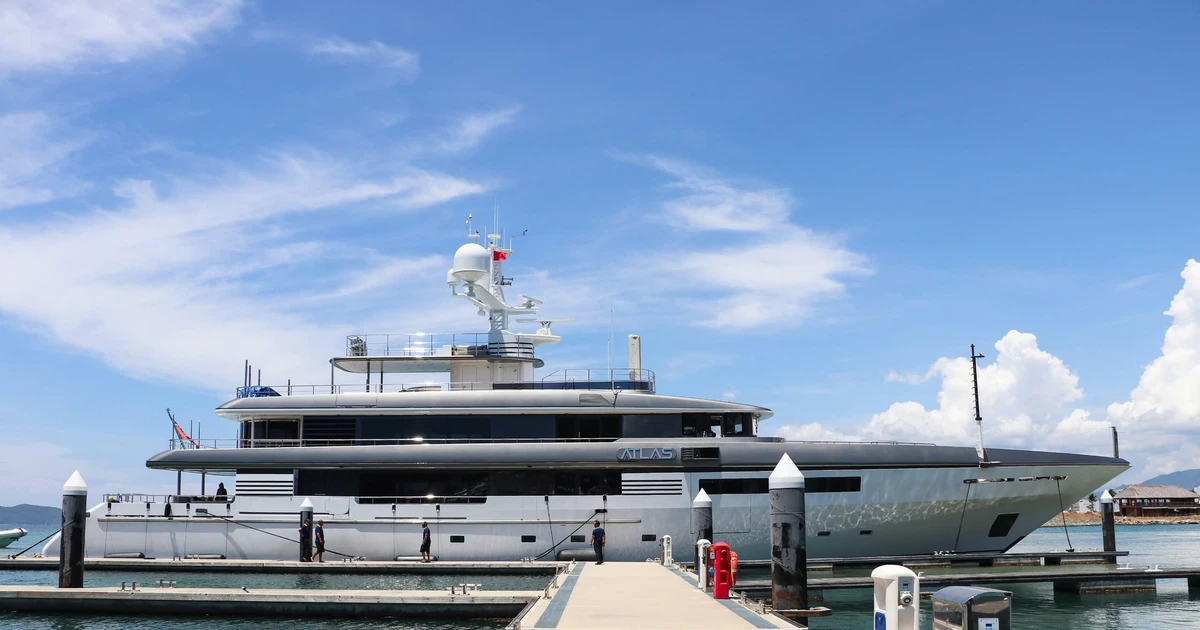 Nha Trang đón siêu du thuyền Atlas – Biểu tượng xa xỉ trị giá 25 triệu USD - ảnh 1