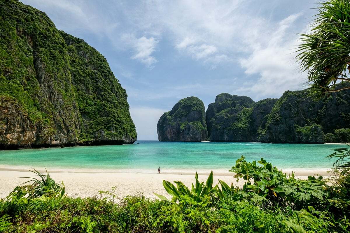 Chiêm ngưỡng top 10 bãi biển đẹp nhất thế giới đáng khám phá hè 2025 - ảnh 8
