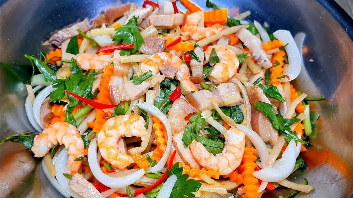 Gỏi Ngó Sen thanh mát