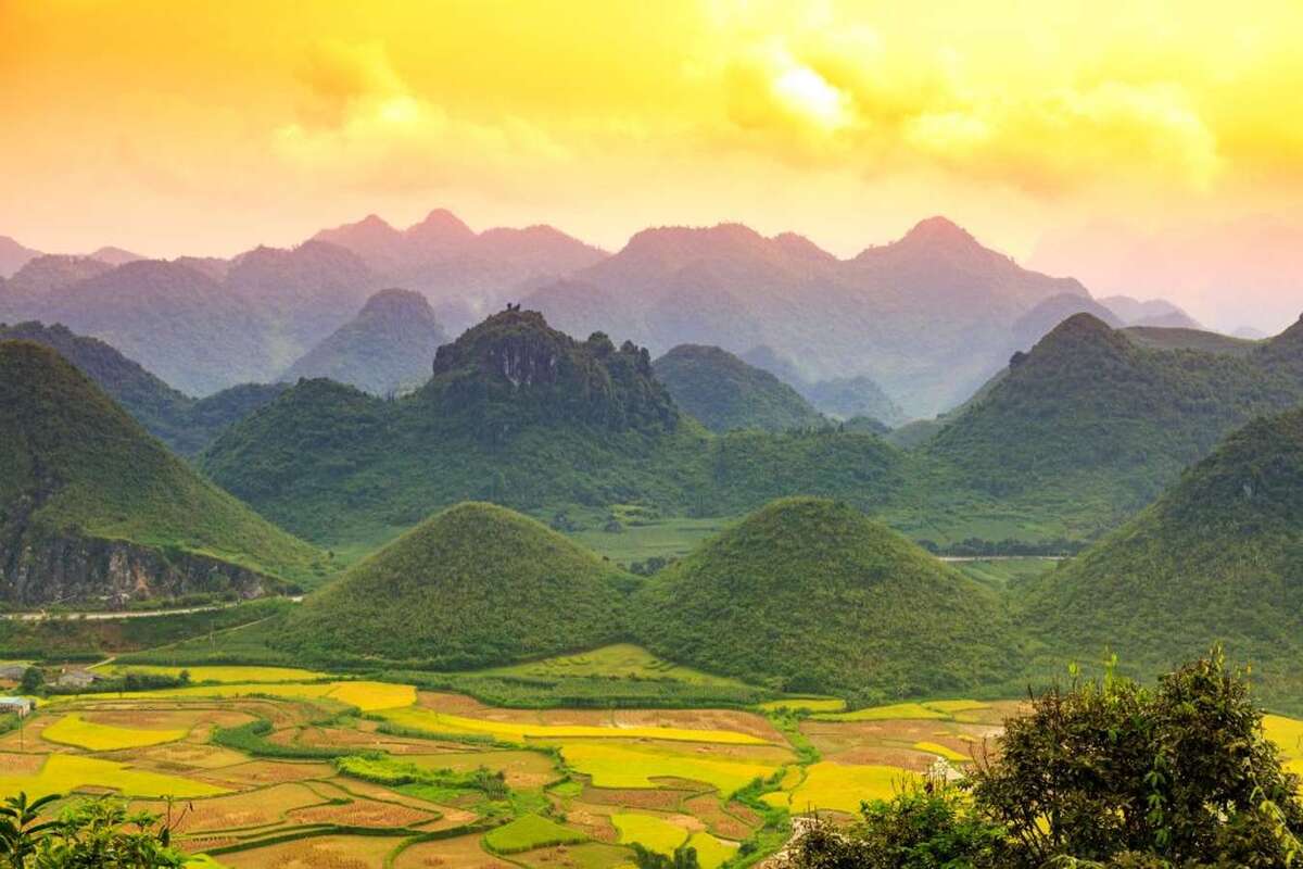 Núi Đôi Quản Bạ. (Ảnh: Internet)