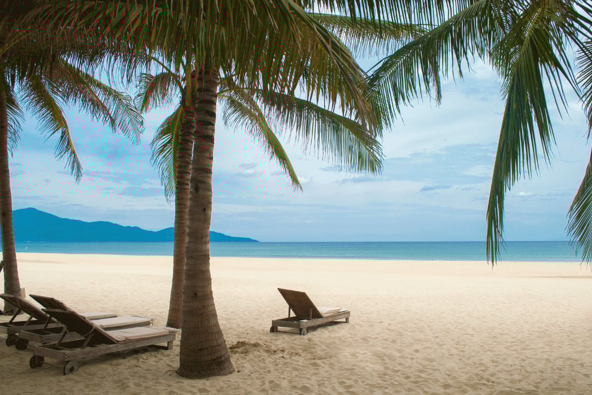 Tại sao biển Mỹ Khê Đà Nẵng lại gọi là 'China Beach'? - ảnh 1
