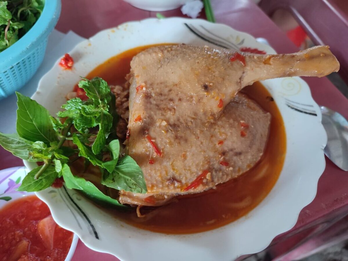 Top 6 quán mì Quảng vịt ngon chuẩn vị nhất Phan Thiết - ảnh 1