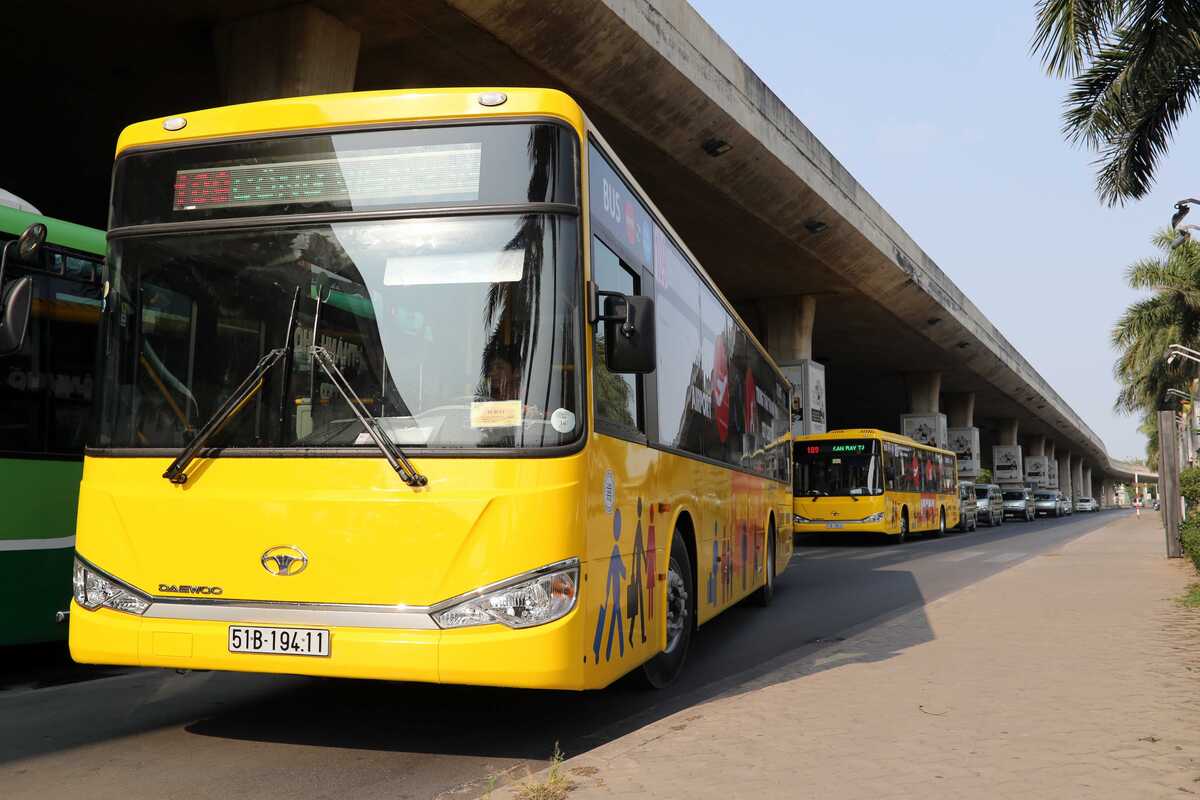 Từ sân bay Tân Sơn Nhất đến quận 7 bao nhiêu km? - ảnh 1