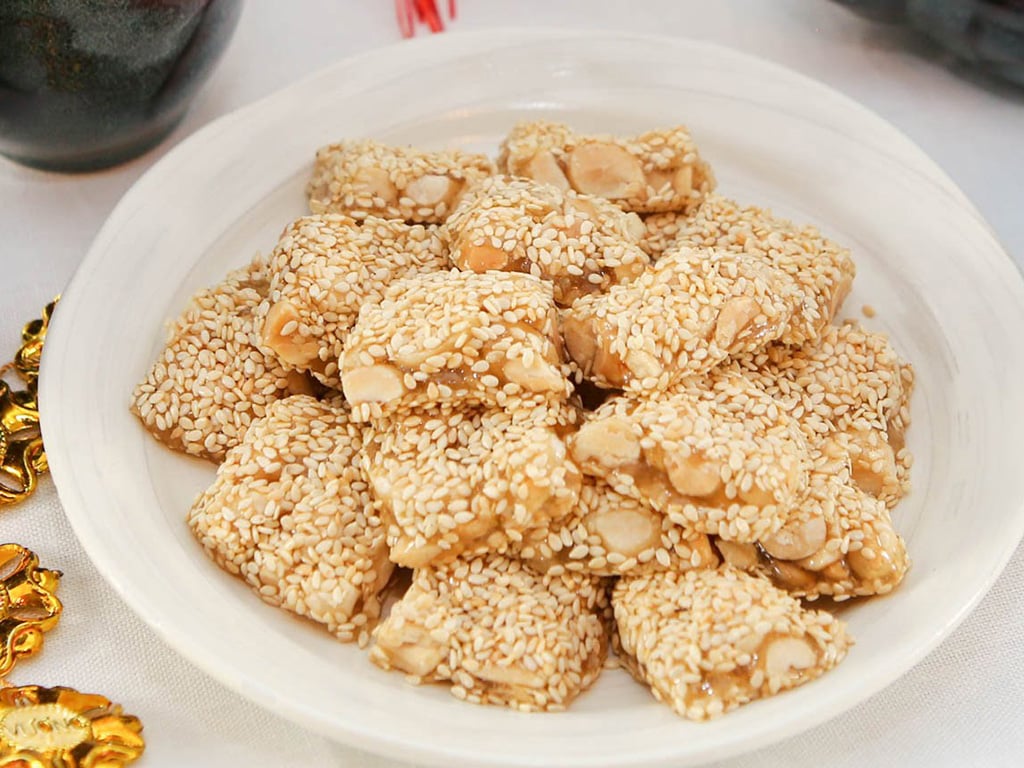 Bánh khô mè Cẩm Lệ: Đặc sản làm quà nổi tiếng Đà Thành - ảnh 1