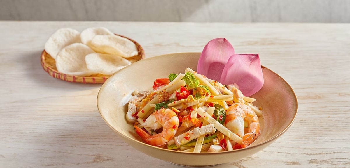 Gỏi ngó sen tôm thịt (Ảnh: Unilever Food Solutions)