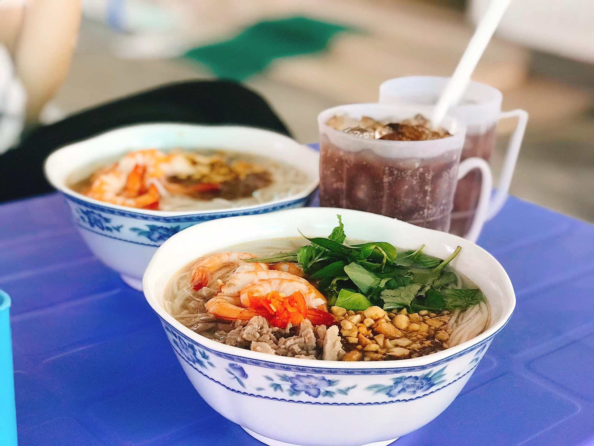Quan trọng nhất là nước dùng ngon (Ảnh: Nguyễn Đỗ Tường Vy)